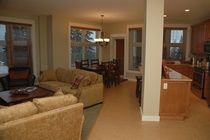 Snowbird Lodge Westbank Экстерьер фото